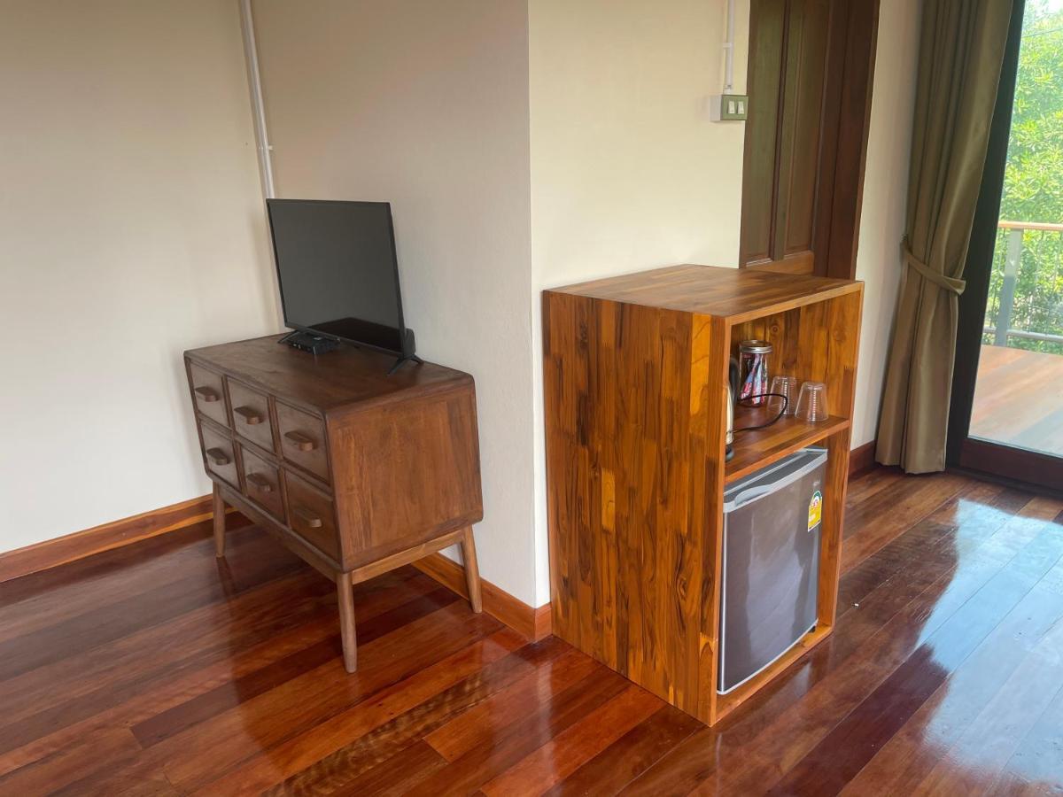 Banmai87 Guest House บ้านไม้87 เกสต์เฮ้าส์ Аюттхая Экстерьер фото